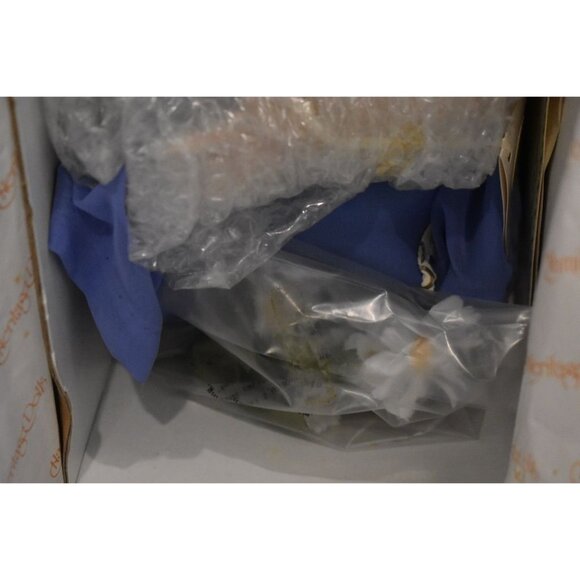 Vintage Hamilton Collection Porcelain Hand Painted Doll Inspired by Art of Zolan - Picture 5 of 10